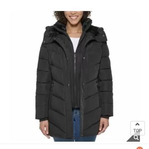 Womens Andrew Marc Ladies Walker Jacket in Black. Size Large. Like New!